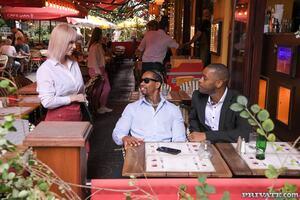 Original 1600 px/ 1067 px