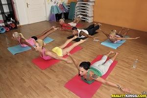 Original 900 px/ 600 px