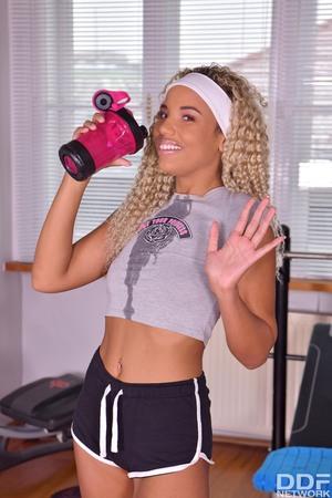 Original 2667 px/ 4000 px