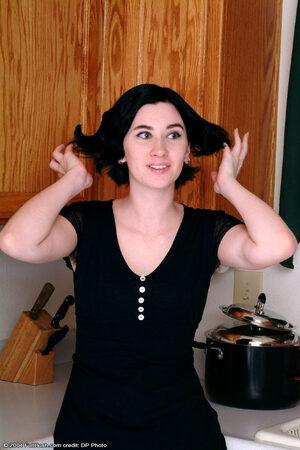 Original 683 px/ 1024 px