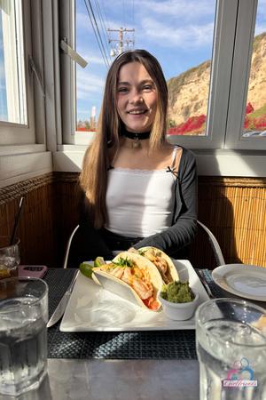 Original 2000 px/ 3000 px