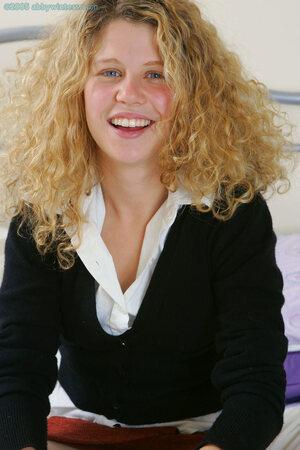 #AbbyWinters Antoinette