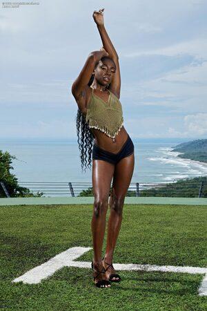 Original 3000 px/ 4500 px