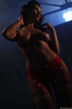 Original 1663 px/ 2495 px