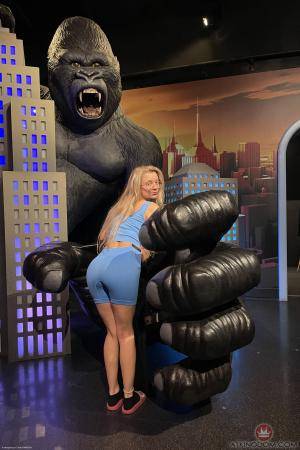 Original 2000 px/ 3000 px