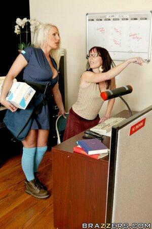 Original 600 px/ 902 px