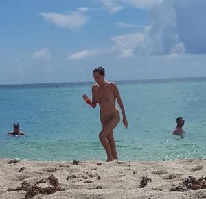 Original 1007 px/ 976 px