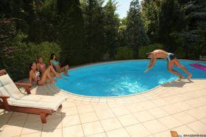 Original 2495 px/ 1663 px