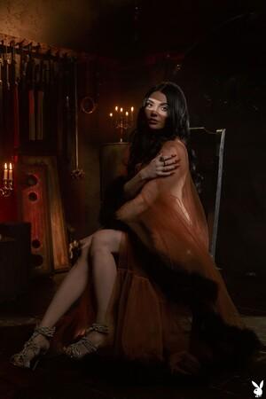 Original 3840 px/ 5760 px