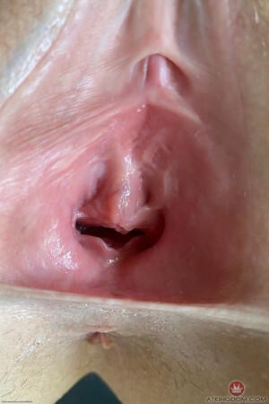 Original 853 px/ 1280 px