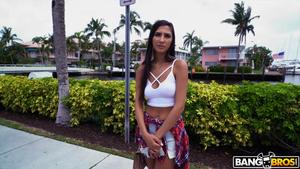 Original 1280 px/ 720 px