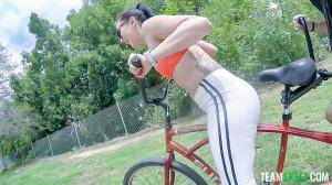 Original 1620 px/ 911 px