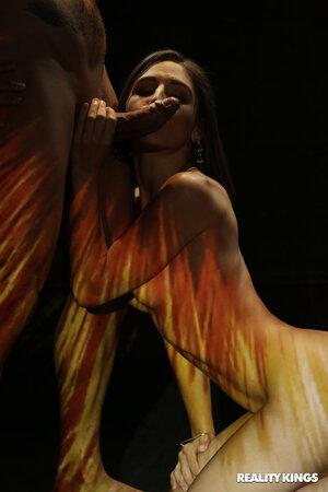 Original 2000 px/ 3000 px