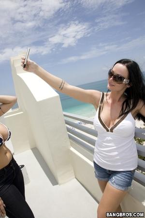 Original 533 px/ 800 px