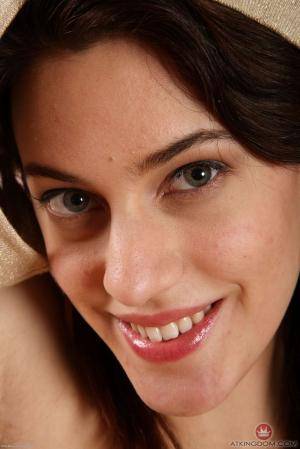 Original 854 px/ 1280 px