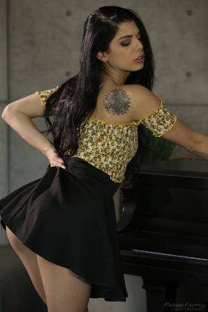 Original 1280 px/ 1920 px