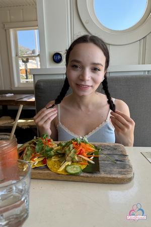 Original 2000 px/ 3000 px