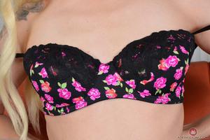 Original 3000 px/ 2000 px