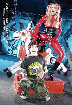 Original 494 px/ 720 px