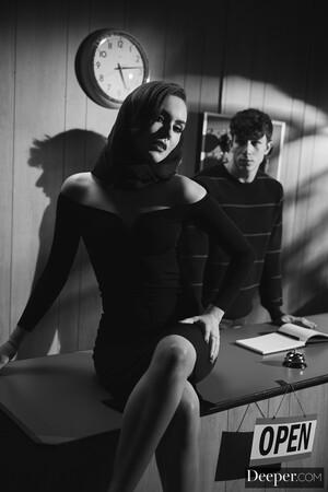 Original 2000 px/ 3000 px