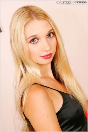 Original 900 px/ 1350 px