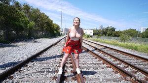 Original 2600 px/ 1462 px