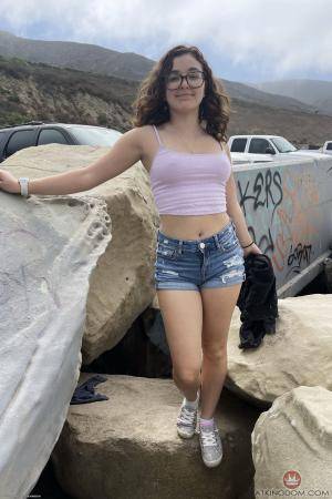 Original 2000 px/ 3000 px