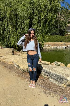 Original 2000 px/ 3000 px