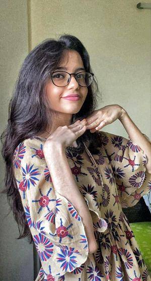 Original 643 px/ 1200 px