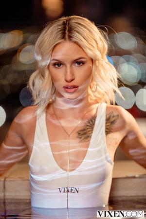 Original 2000 px/ 3000 px