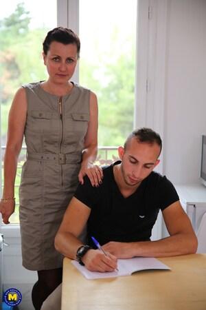 Original 1280 px/ 1920 px