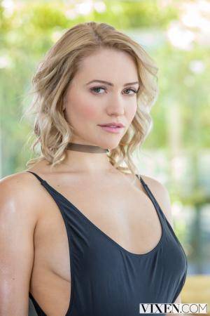 #Vixen Mia Malkova Natalia Starr