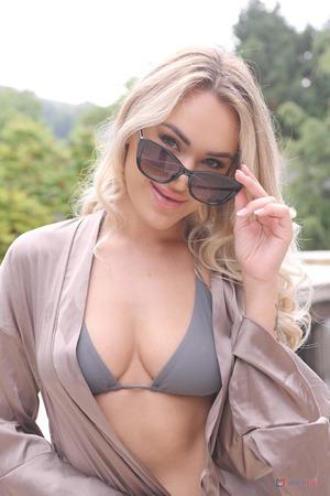 Original 1728 px/ 2592 px