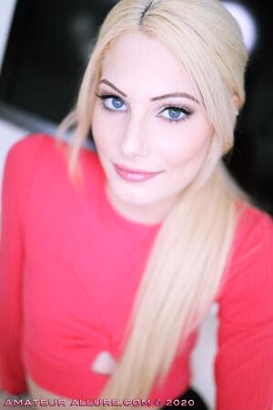 Original 2560 px/ 3840 px