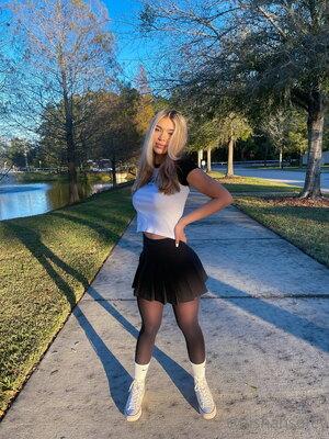 Original 1537 px/ 2049 px