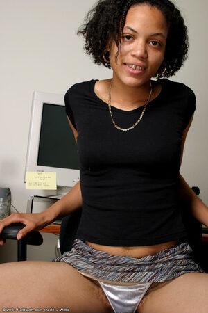 Original 682 px/ 1024 px