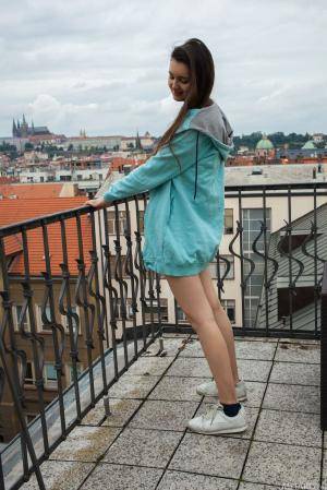 Original 854 px/ 1280 px