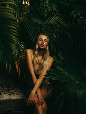 Original 1200 px/ 1600 px