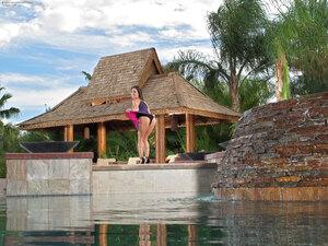 Original 2400 px/ 1800 px