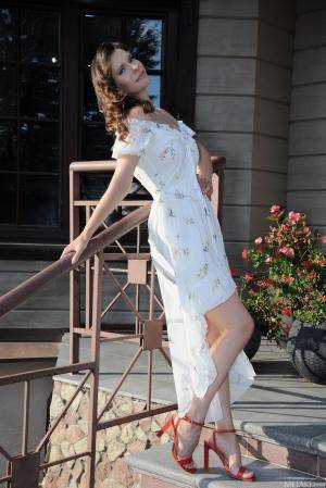 Original 854 px/ 1280 px