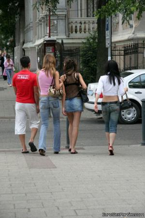 Original 2558 px/ 3840 px