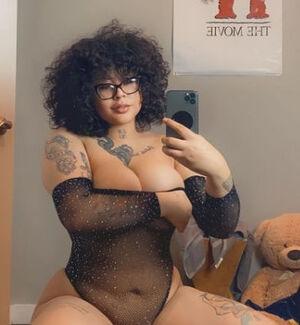 Original 367 px/ 398 px