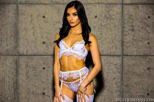 Original 1600 px/ 1066 px