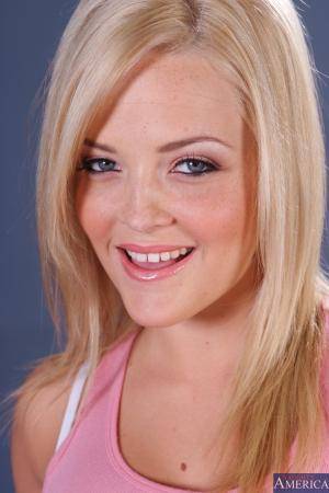 Original 887 px/ 1331 px