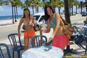 Original 900 px/ 602 px