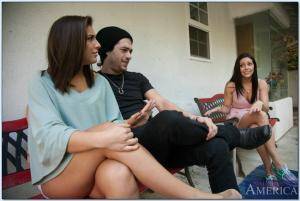 Original 850 px/ 571 px