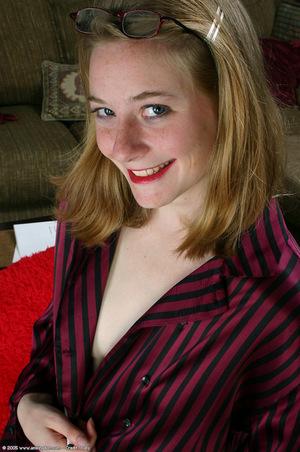 Original 680 px/ 1024 px