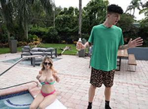 Original 245 px/ 180 px