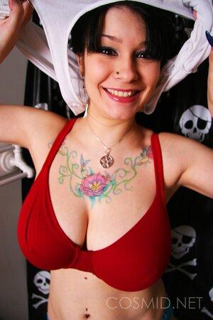 Original 1067 px/ 1600 px