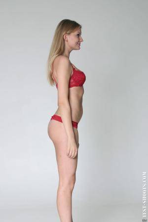 Original 854 px/ 1280 px